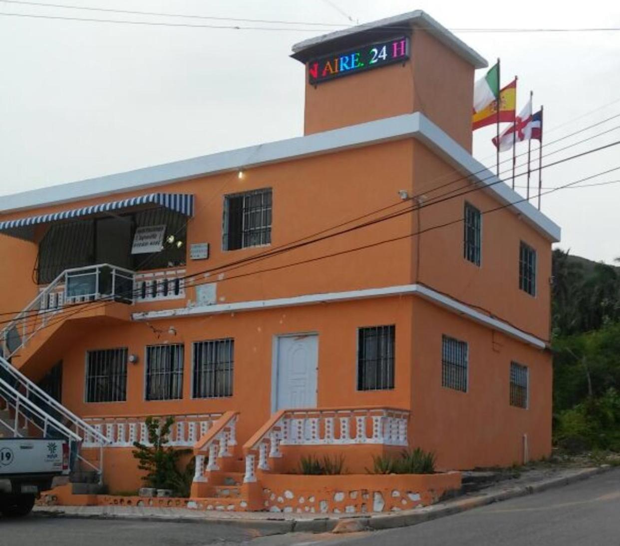 Hotel Dona Cornelia à Los Patos Extérieur photo